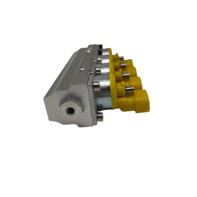 satın al Alaşım malzemesi 4 silindirli yakıt enjeksiyon ray sistemi ve otomotiv motor parçaları için 2 Ohm direnci ile CNG LPG dönüştürme kiti online manufacture